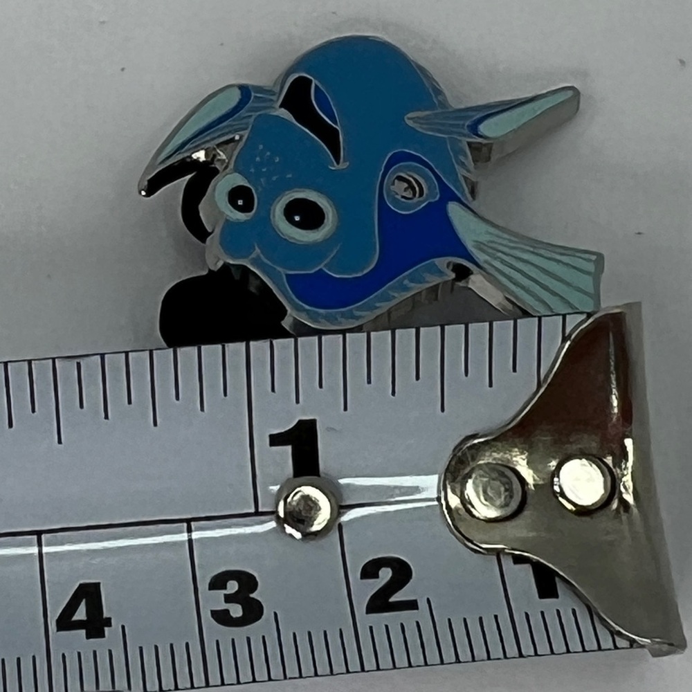 Disney Pin Dory Blue Color Story Hidden WDW Cast Member Exclusive 2025 - Picture 5 of 5